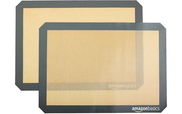 Amazon Basics Silicone Rectangular Baking Mat, Non-Stick Reusable Oven Bakeware, 16.5" x 11.6", New